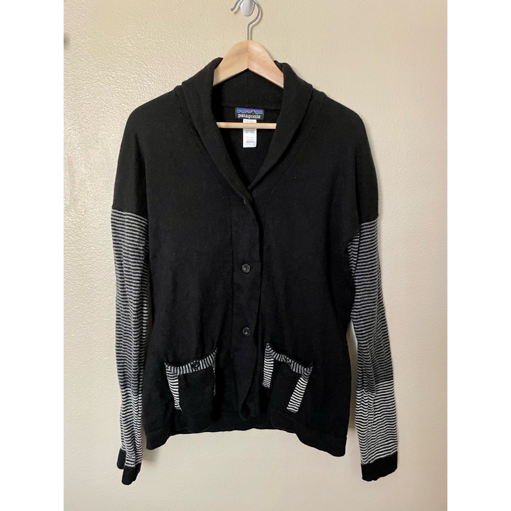 Patagonia womens vintage wool sweater with collar size L